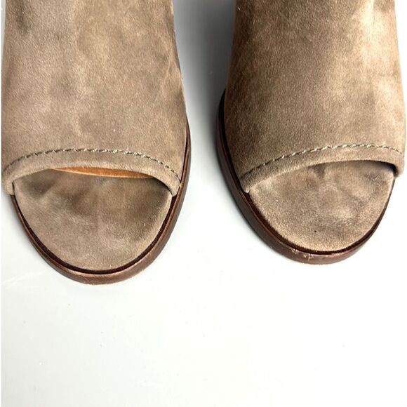 Frye Dani Shield Sling Peep Toe Ankle Booties Sandals Tan Suede Size 7 - Picture 6 of 15